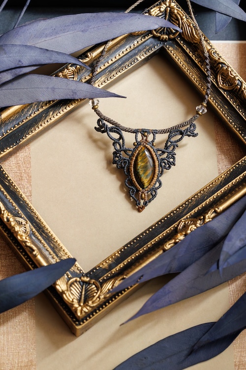 マクラメネックレス